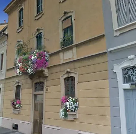 Casa Civardi Apartment *